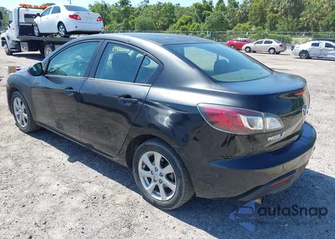 2011 Mazda Mazda3 I Touring из США, поврежденный, VIN JM1BL1VG3B1398409